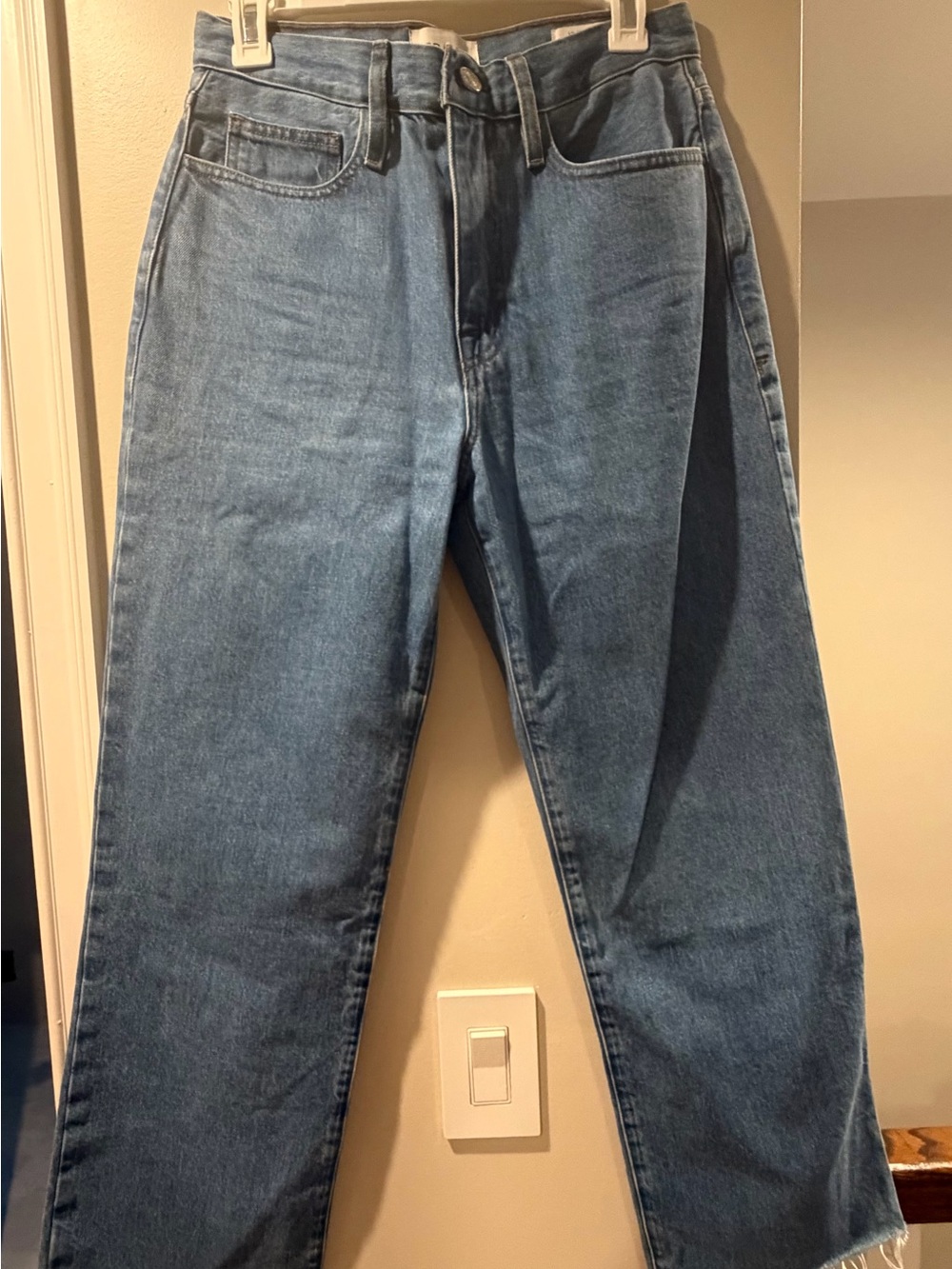 Frame Denim Relaxed Straight Blue Jeans